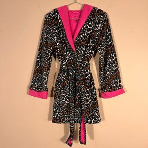 Betsey Johnson Leopard /Pink Fleece Hooded Robe